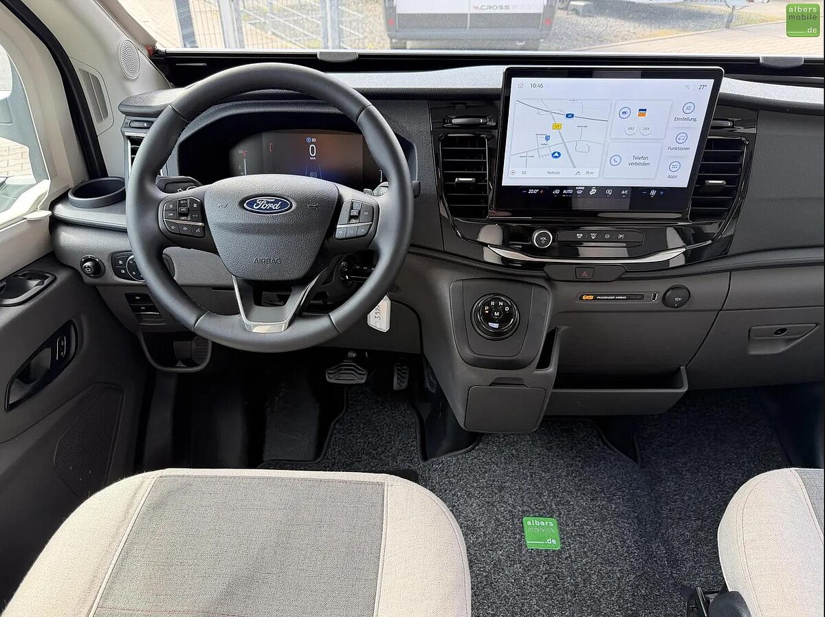 Das Fahrercockpit im Kronos Albers Edition.