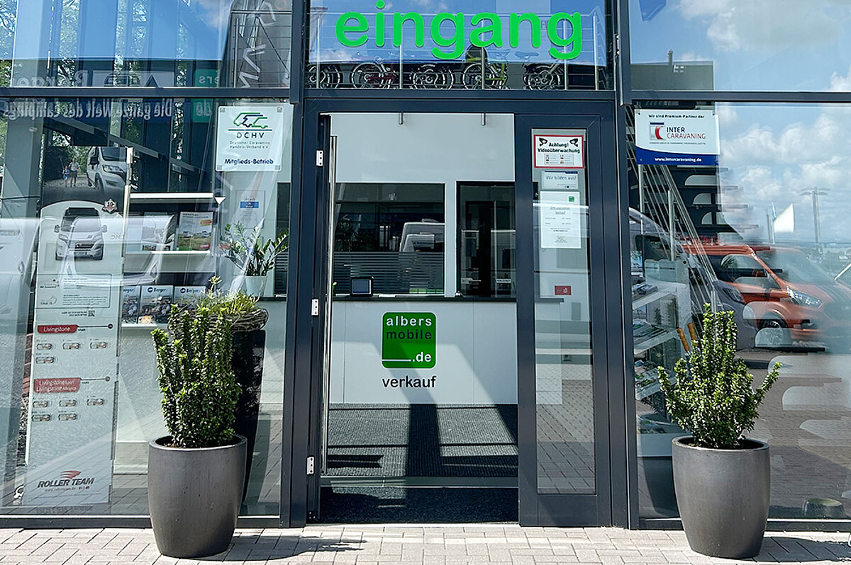 Eingangsbereich von Albers Mobile.