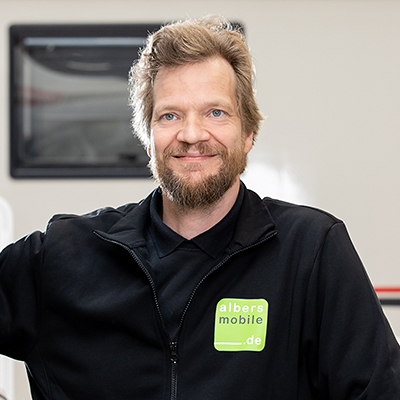 Unsere Mitarbeiter sind Experten auf ihrem Gebiet und beraten die Kunden kompetent und individuell. Bild des Mitarbeiters Kroh.
